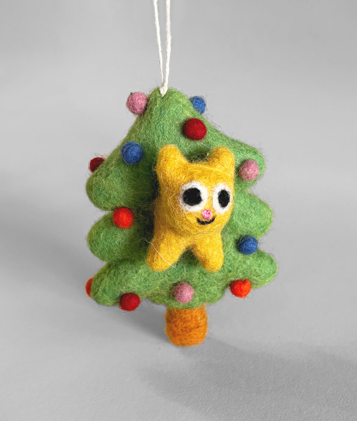 Bobby, Cat In A Tree