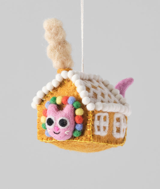 Gretel, Cat in Gingerbread House