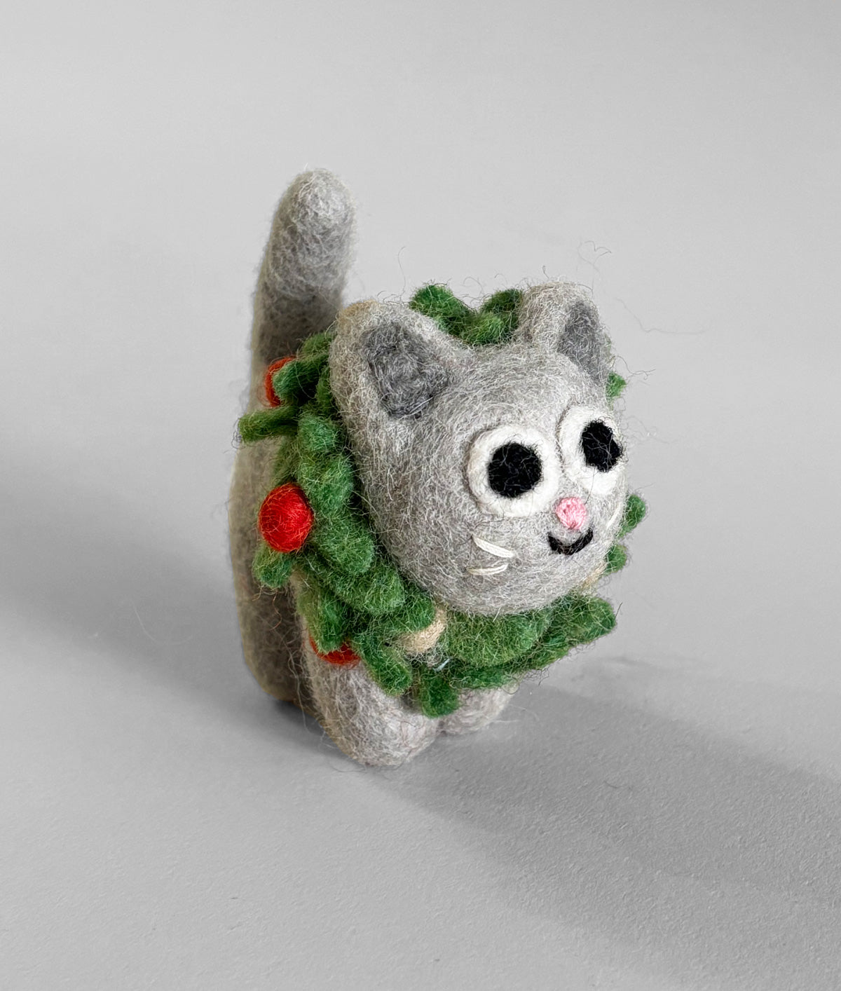 Ernest, Cat In Wreath